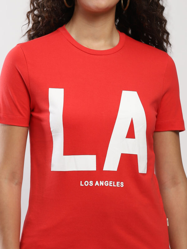 L A SHORT SLEEVE T-SHIRT